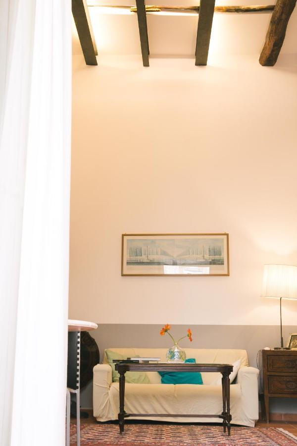 La Casa Del Nespolo, 2 Terrazzi E 2 Bagni In Centro Apartment Napoli Bagian luar foto