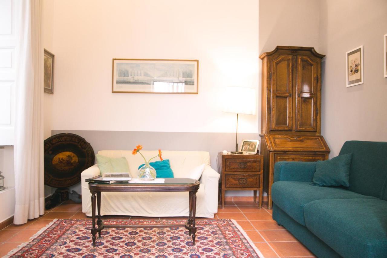 La Casa Del Nespolo, 2 Terrazzi E 2 Bagni In Centro Apartment Napoli Bagian luar foto
