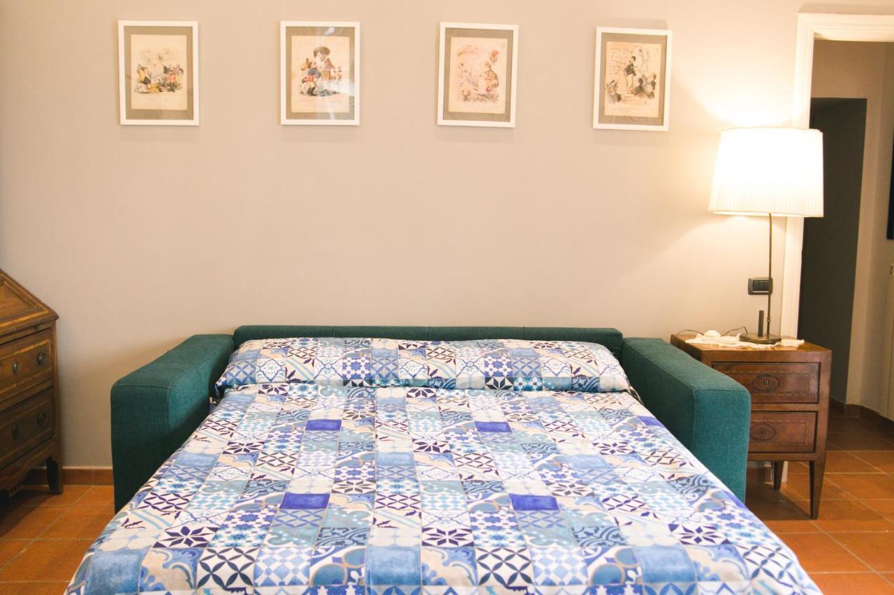 La Casa Del Nespolo, 2 Terrazzi E 2 Bagni In Centro Apartment Napoli Bagian luar foto