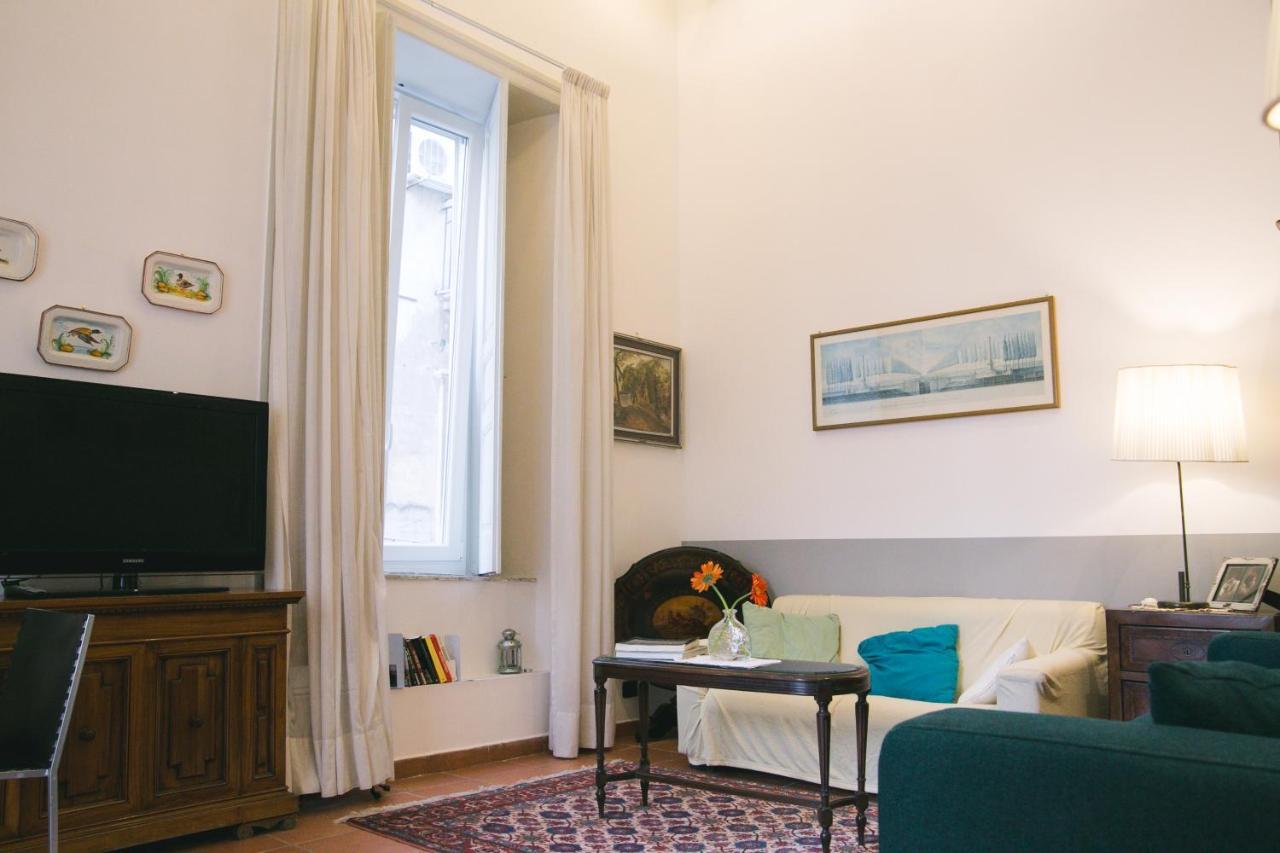 La Casa Del Nespolo, 2 Terrazzi E 2 Bagni In Centro Apartment Napoli Bagian luar foto